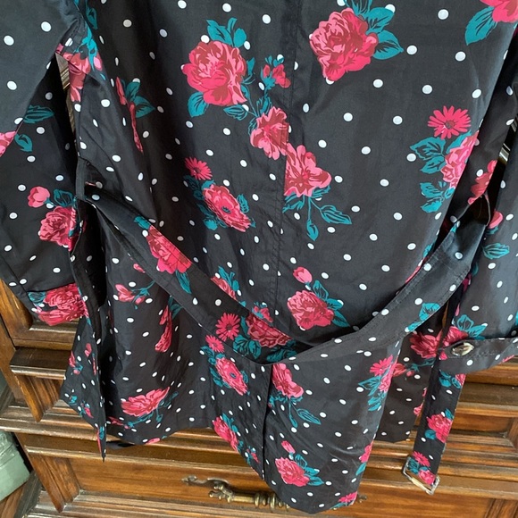 Capelli New York Hooded Belted floral dots Rain Trench Coat jacket size Medium - Picture 14 of 16